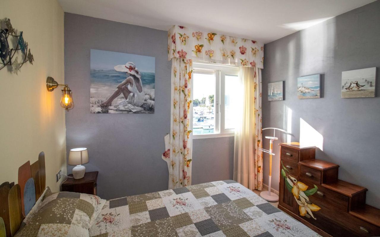 Atico De Lujo En El Puerto Deportivo Albert Villas Alcoceber Luaran gambar